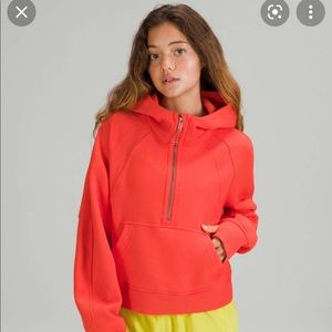Lululemon Scuba 1/2 Zip pullover
